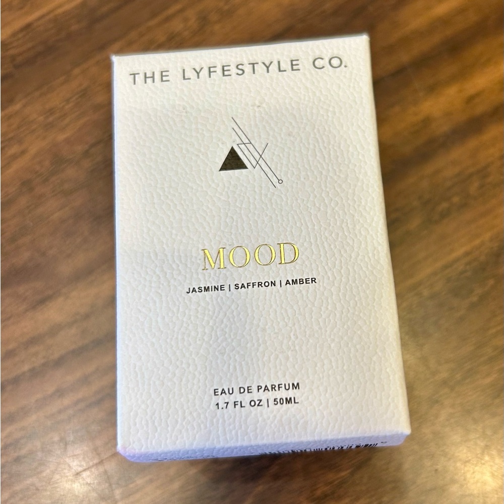 NEW IN BOX $98 The Lyfestyle Co MOOD eau de parfum full size perfume 1.7 fl oz - Picture 4 of 6